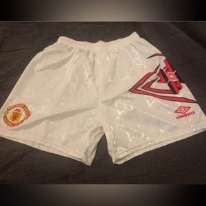 Retro Authentic Manchester United Umbro Shorts (1992-94) Size Medium/Large